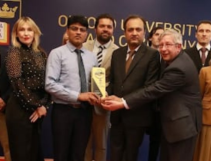 Bajpur : लंदन की ब्रिटिश संसद में बाजपुर के डॉक्टर जतिन उप्पल सम्मानित