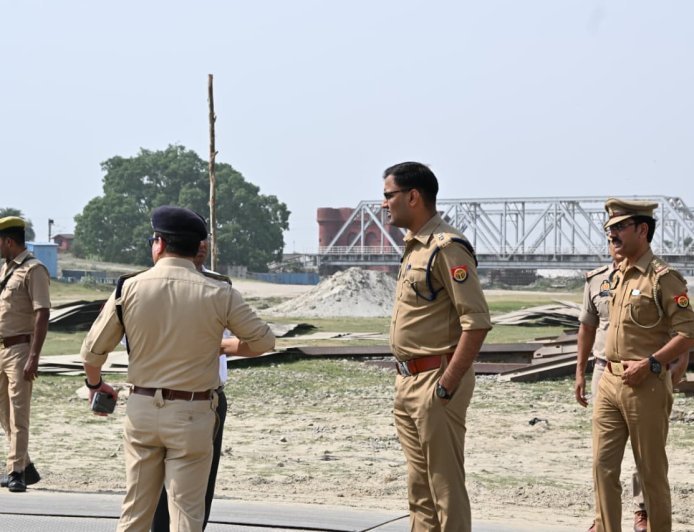 Kheri : मितौली में मुख्यमंत्री के आगमन की तैयारी तेज, आला अधिकारियों ने लिया सुरक्षा और व्यवस्थाओं का जायजा