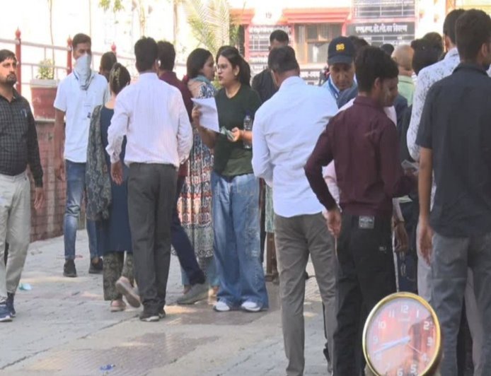 Lucknow : सहायक आचार्य भर्ती परीक्षा में नकल पर पूरी तरह लगेगा ब्रेक, 18 व 19 अप्रैल को 4 पालियों में होगी परीक्षा