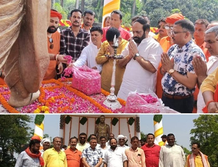 Ballia: पूर्व प्रधानमंत्री चंद्रशेखर की 100वीं जयंती (शताब्दी वर्ष) मनाई गई। 