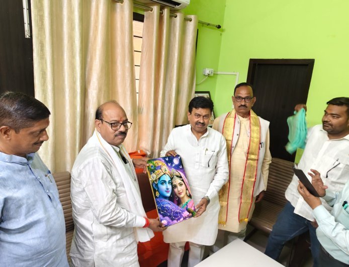 Lakhimpur- Kheri : विपक्ष की नकारात्मक सोच के कारण संसद में नहीं पास हो सका महिला आरक्षण बिल- अजय मिश्र