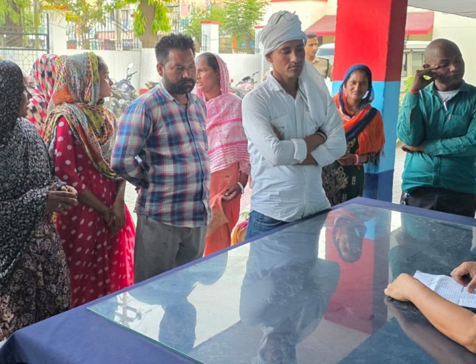 Bajpur : दुष्कर्म मामले में समझौते का दबाव बनाने से परेशान महिला ने दी जान, पांच लोगों के खिलाफ तहरीर