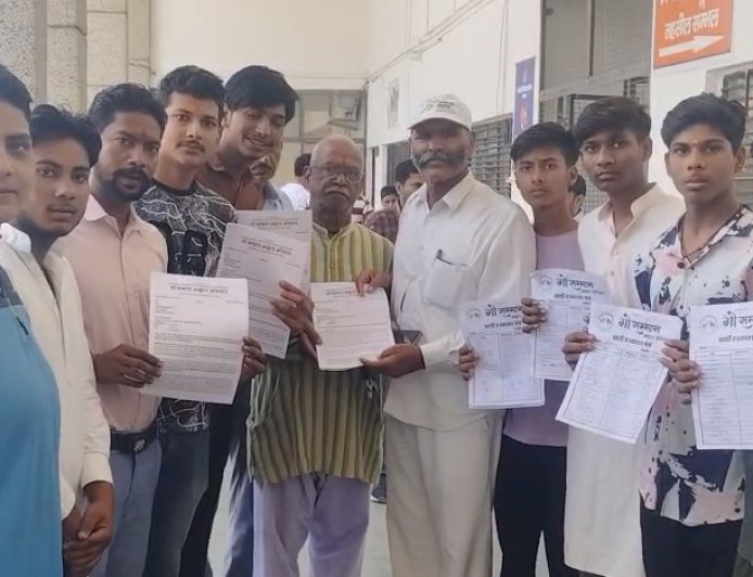 Sambhal: 'गौवंश को मिले राष्ट्रमाता का दर्जा, हत्या पर हो फांसी” - भोले सिंह त्यागी की सरकार से बड़ी मांग। 