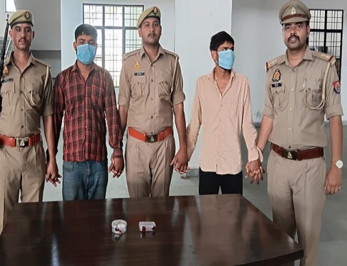 Hardoi: सवायजपुर पुलिस ने लूट कांड का किया खुलासा, 2 आरोपी गिरफ्तार।