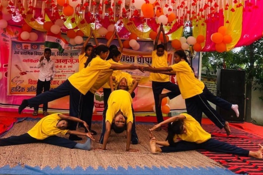 Hardoi : उच्च प्राथमिक विद्यालय बरहा में वार्षिकोत्सव का आयोजन, जिला पंचायत अध्यक्ष ने मेधावी विद्यार्थियों को किया सम्मानित