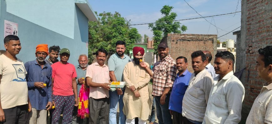 Bajpur: सीता कॉलोनी में विकास कार्यों का शुभारंभ किया। 