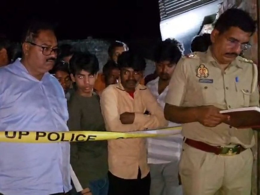 Sitapur : घर के अंदर सो रहे युवक की धारदार हथियार से काटकर हत्या, इलाके में दहशत