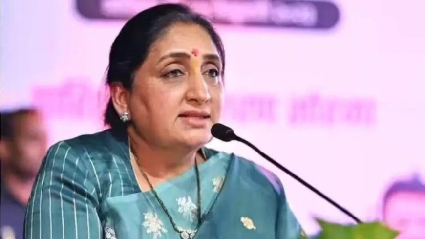 बारामती उपचुनाव में कांग्रेस ने खेला दांव, सुनेत्रा पवार के खिलाफ आकाश मोरे चुनौती देने को तैयार।