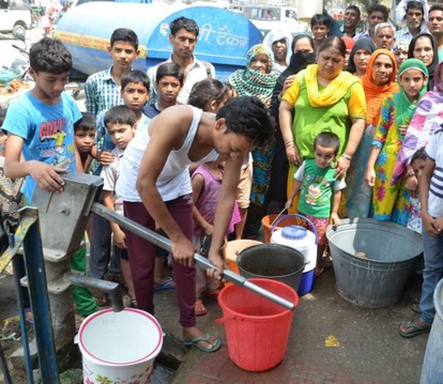 Deoband : साढ़े आठ घंटे बिजली रही बंद, पानी की बूंद को तरसी आधी आबादी