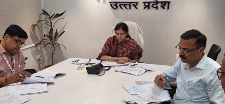 Lucknow : प्रमुख सचिव राजस्व ने आपदा से प्रभावित परिवारों एवं कृषकों के लिए रूपये 46 करोड़ 28 लाख की राहत सहायता धनराशि जनपदों में भेजी