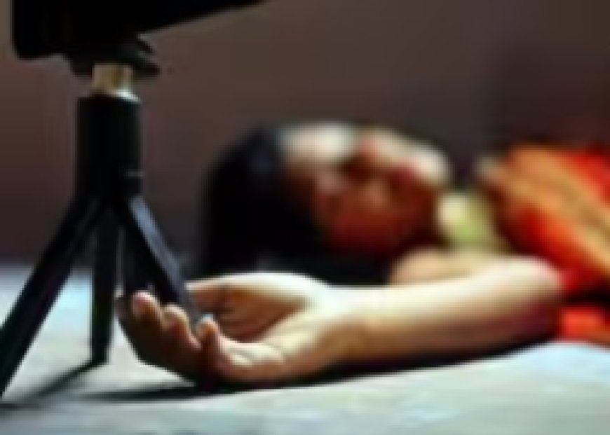 Hardoi : हरदोई में महिला की फावड़ा मारकर हत्या, गांव के ही व्यक्ति पर आरोप