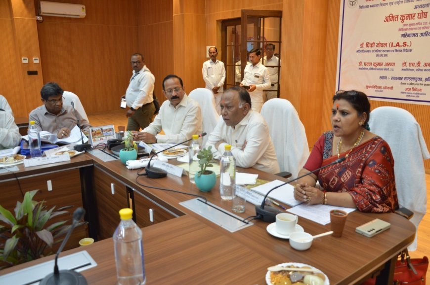 Lucknow : झांसी में बनेगा 100 बेड का कैंसर अस्पताल,, झांसी-चित्रकूट मण्डल में चला व्यापक निरीक्षण अभियान, सुधार के लिए दिए सख्त निर्देश