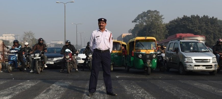 उत्तर प्रदेश में ध्वनि प्रदूषण पर परिवहन विभाग का महाप्रहार: अब मॉडिफाइड साइलेंसर और प्रेशर हॉर्न बजाने पर सीधे रद्द होगी वाहन की आरसी।