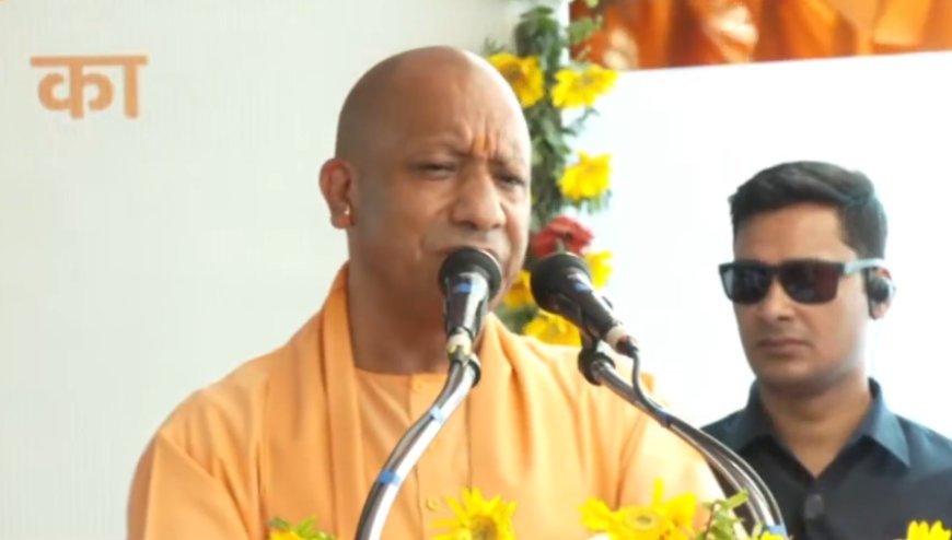 Lucknow : योगी सरकार की पहल से पूरी हुई वर्षों पुरानी इच्छा, सोमनाथ यात्रा पर निकले श्रद्धालुओं ने जताया आभार