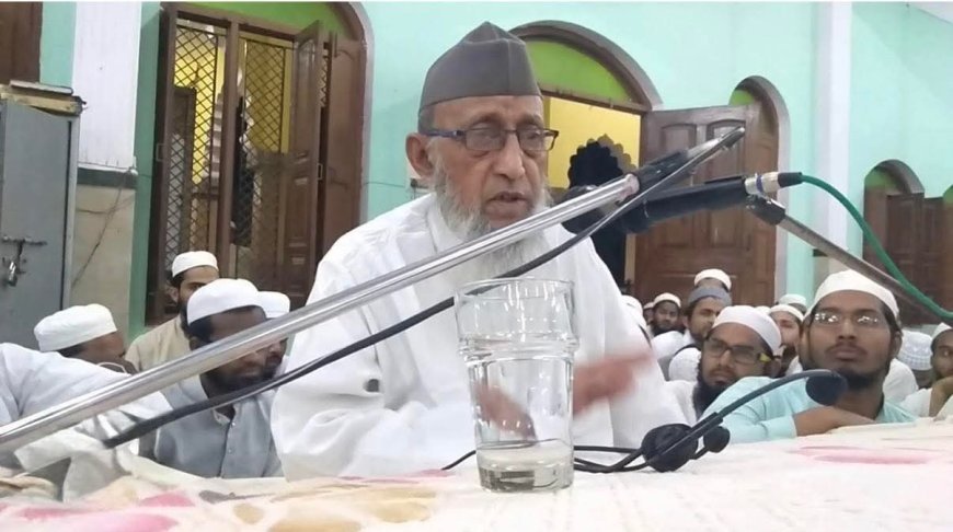Deoband : दारुल उलूम वक्फ के वरिष्ठ उस्ताद मौलाना कमर उस्मानी का निधन, मजार-ए-कासमी में किए गए सुपुर्द-ए-खाक