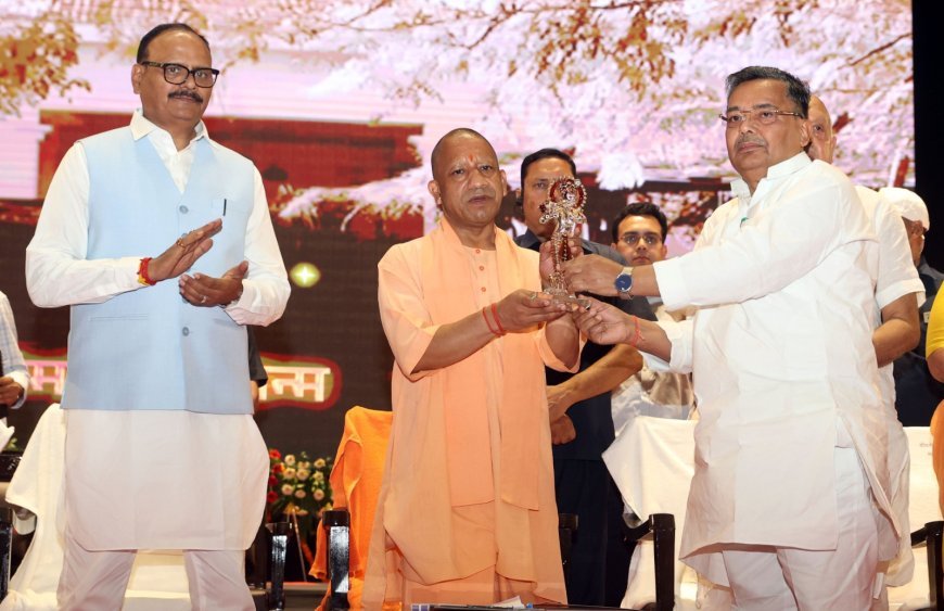 Lucknow : जातिवाद के नाम पर देश को बांटने वाली ताकतों से रहें सावधान- मुख्यमंत्री योगी