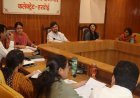 Hardoi : सीएम डैशबोर्ड की समीक्षा, जिलाधिकारी ने राजस्व वसूली और विकास कार्यों में तेजी लाने के दिए निर्देश