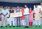Sitapur: शिक्षामित्रों के सम्मान में भव्य आयोजन, मानदेय वितरण का हुआ शुभारम्भ।