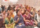 Sambhal : महिला आरक्षण को लेकर भाजपा का धरना, सांसद ज़ियाउर्रहमान बर्क के खिलाफ महिलाओं का प्रदर्शन