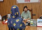 Hardoi: डीएम अनुनय झा ने जनसुनवाई में सुनीं 49 शिकायतें, त्वरित निस्तारण के दिए निर्देश।