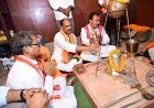 Lucknow: उप मुख्यमंत्री ने प्रयागराज स्थित पारद चंद्रमौलेश्वर महादेव मंदिर में किए दर्शन-पूजन। 