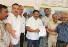 Hathras : ऑनलाइन दवा बिक्री और भारी छूट के विरोध में हाथरस के मेडिकल स्टोर बंद रहेंगे, व्यापारियों ने प्रशासन को सौंपा ज्ञापन