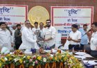 Ballia : जनहित के कामों में कोताही सहने लायक नहीं, अफसर तय समय में बेहतर ढंग से पूरे करें काम: विधान परिषद सदस्य रविशंकर सिंह पप्पू