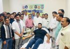 Etah: स्व. बालेश्वर लाल की 39वीं पुण्यतिथि पर लगा रक्तदान शिविर, दर्जनों लोगों ने किया रक्तदान