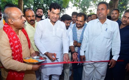 Lucknow : किसानों की खुशहाली के लिए सरकार ने मऊ में शुरू किए नए गेहूं खरीद केंद्र