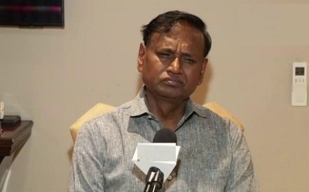 पश्चिम बंगाल चुनाव में हिंसा पर कांग्रेस का कड़ा प्रहार: उदित राज ने चुनावी प्रक्रिया की शुचिता पर उठाए गंभीर सवाल।