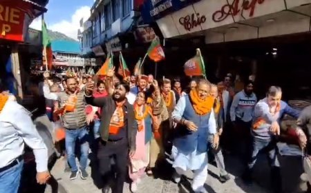 बंगाल-असम में भाजपा की जीत पर मसूरी में जश्न, मंत्री गणेश जोशी बोले— 'मोदी मैजिक बरकरार'।