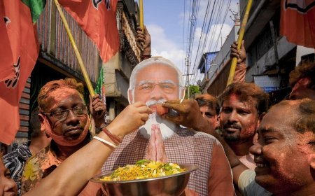 चुनावी महासंग्राम 2026: बंगाल-असम में 'कमल' की लहर, अब सात राज्यों के रण की बारी।