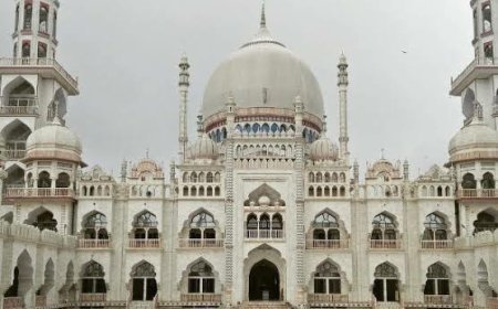 Deoband: मजलिस-ए-आमला की बैठक में शिक्षा और निर्माण कार्यों पर मंथन, दारुल उलूम में हुई कार्यकारिणी समिति की बैठक। 