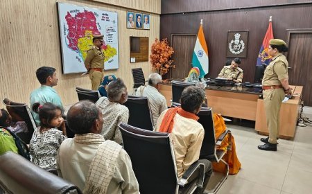 Hardoi: पुलिस अधीक्षक अशोक कुमार मीणा ने की जनसुनवाई, शिकायतों के त्वरित निस्तारण के दिए निर्देश। 