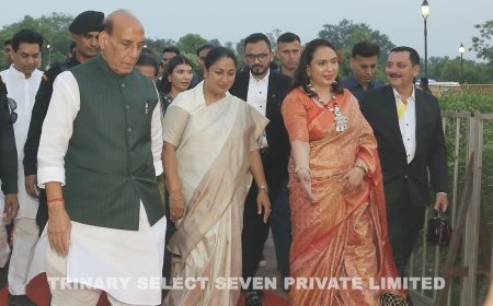 Delhi : इंडिया गेट पर 'शौर्य – ऑपरेशन सिंदूर' की पहली वर्षगांठ पर भव्य सैन्य सम्मान समारोह