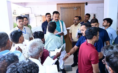 Lucknow : 'हर पीड़ित को न्याय और हर पात्र को योजनाओं का लाभ दिलाना सरकार की प्राथमिकता' — केशव प्रसाद मौर्य