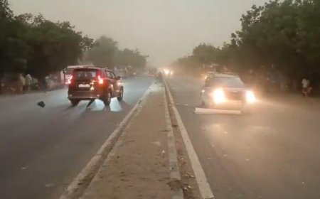 Sitapur : अचानक बदला मौसम, तेज आंधी और बारिश से गर्मी से मिली राहत