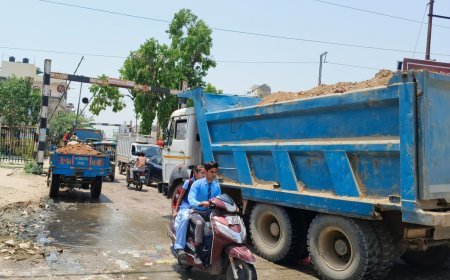 Hapur: खनन माफियाओं के आगे बेबस प्रशासन, शासन के आदेशों की खुलेआम उड़ रही धज्जियां। 