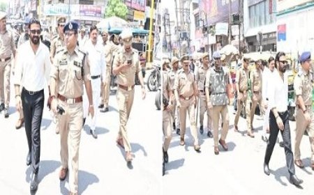 Saharanpur: आगामी त्योहारों के मद्देनज़र सहारनपुर में डीएम-एसएसपी का फ्लैग मार्च। 