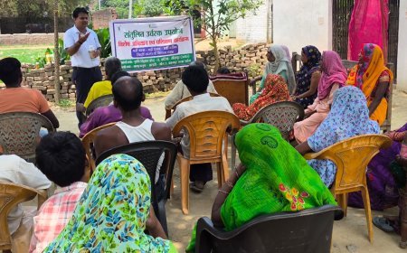 Sitapur : संतुलित उर्वरक उपयोग अभियान पहुंचा अहमदपुर गांव, वैज्ञानिकों ने दी मिट्टी की जांच के आधार पर खेती करने की सलाह