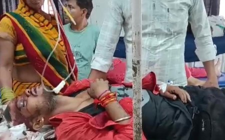 Hathras: दो बाईकों की हुई भिड़ंत में दो घायल एक अलीगढ़ रेफर। 