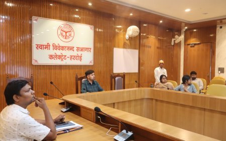 Hardoi: बढ़ती गर्मी और लू को लेकर प्रशासन अलर्ट, डीएम अनुनय झा ने जारी की एडवाइजरी। 