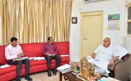 Lucknow: 31 मई तक सभी बीज केंद्रों पर पहुंचेगा स्टॉक, कृषि मंत्री सूर्य प्रताप शाही के सख्त निर्देश। 