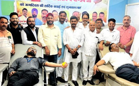 Bajpur : पूर्व कैबिनेट मंत्री अरविंद पांडे के जन्मदिन पर भाजपा कार्यकर्ताओं ने किया 58 यूनिट रक्तदान