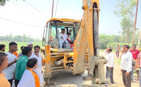 Pilibhit : गोमती उद्गम तीर्थ स्थल मार्ग के चौड़ीकरण का काम शुरू, विधायक बाबूराम पासवान ने किया शुभारंभ