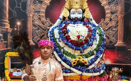 मनौना धाम मे भीषण गर्मी की के कारण  आरती तथा आशीर्वाद समय के समय मे हुआ परिवर्तन। 