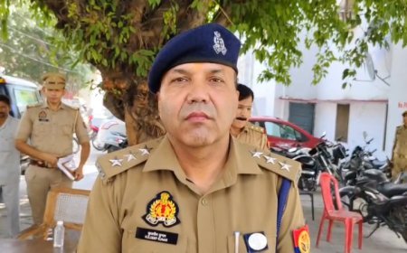 सम्भल में ईद को लेकर पीस कमेटी बैठक, प्रशासन बोला - अमन-चैन बिगाड़ने वालों को नहीं मिलेगा मौका।