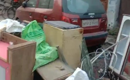 Lakhimpur- Kheri : चुनाव के टेंट भुगतान का पच्चीस साल पुराना विवाद गरमाया, कोर्ट के हुक्म के बाद भी नहीं मिली राशि, मुख्यमंत्री से लगाई गुहार