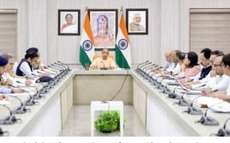 Lucknow : सभी थानों की सीसीटीवी मॉनिटरिंग के लिए बने सेंट्रल डैशबोर्ड- मुख्यमंत्री