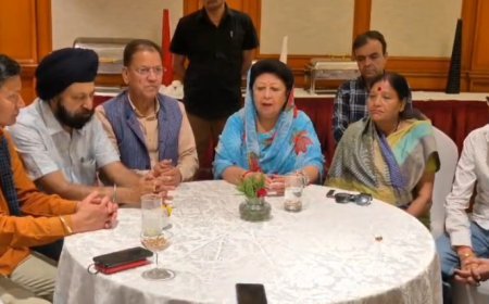 Mussoorie : मसूरी में भाजपा कार्यालय न होने पर सांसद माला राज्यलक्ष्मी शाह ने जताई नाराजगी, जनसमस्याओं पर की चर्चा